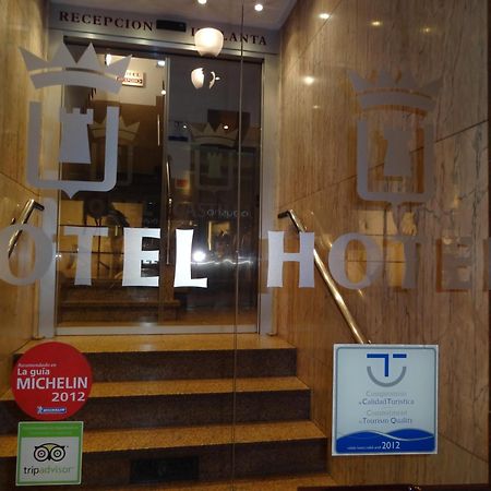 גיחון Hotel Castilla מראה חיצוני תמונה